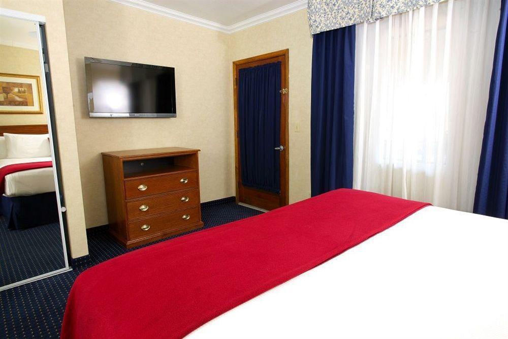 Hotel Tempe/Phoenix Airport Innsuites Hotel & Suites 外观 照片