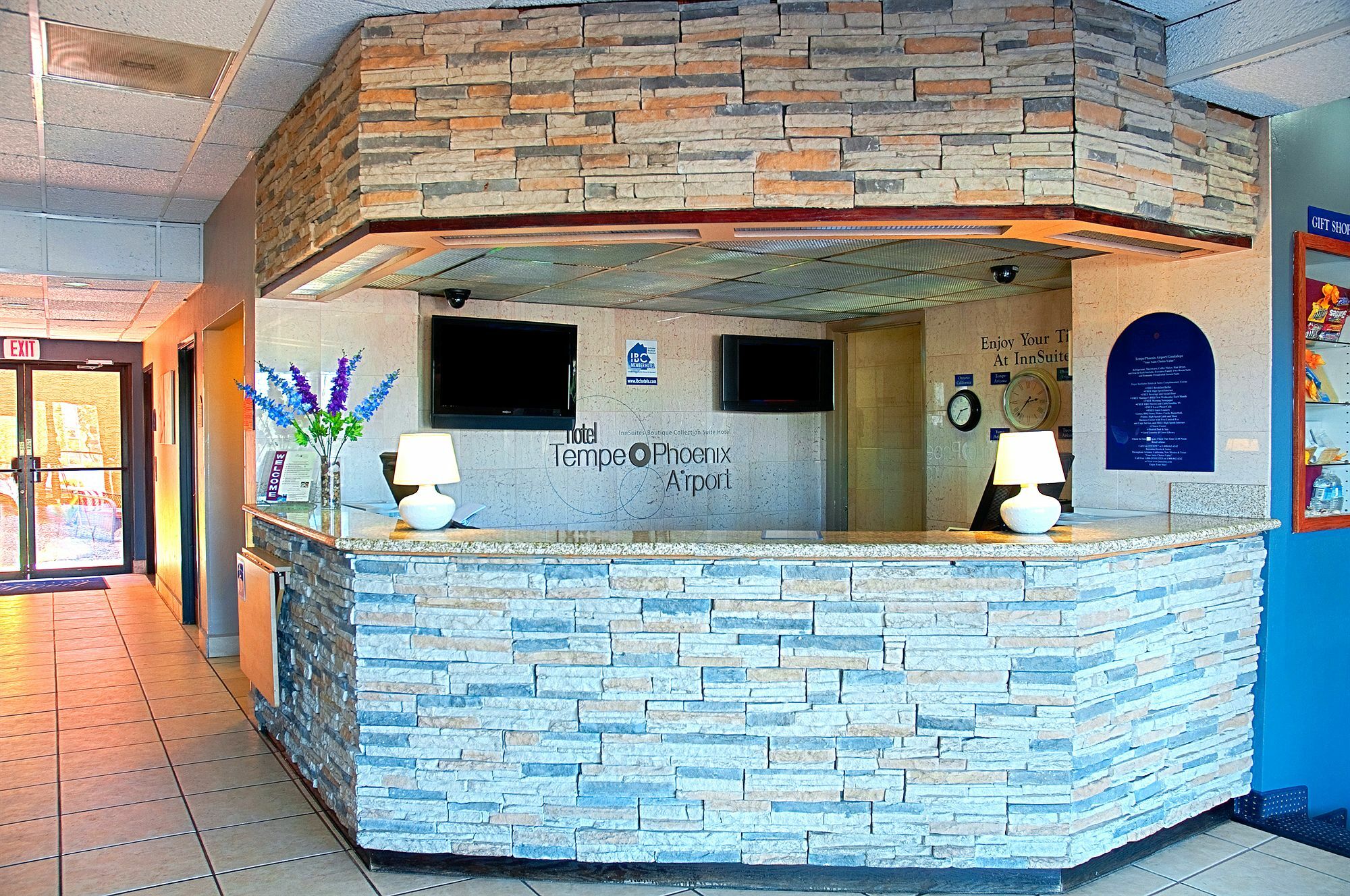 Hotel Tempe/Phoenix Airport Innsuites Hotel & Suites 外观 照片
