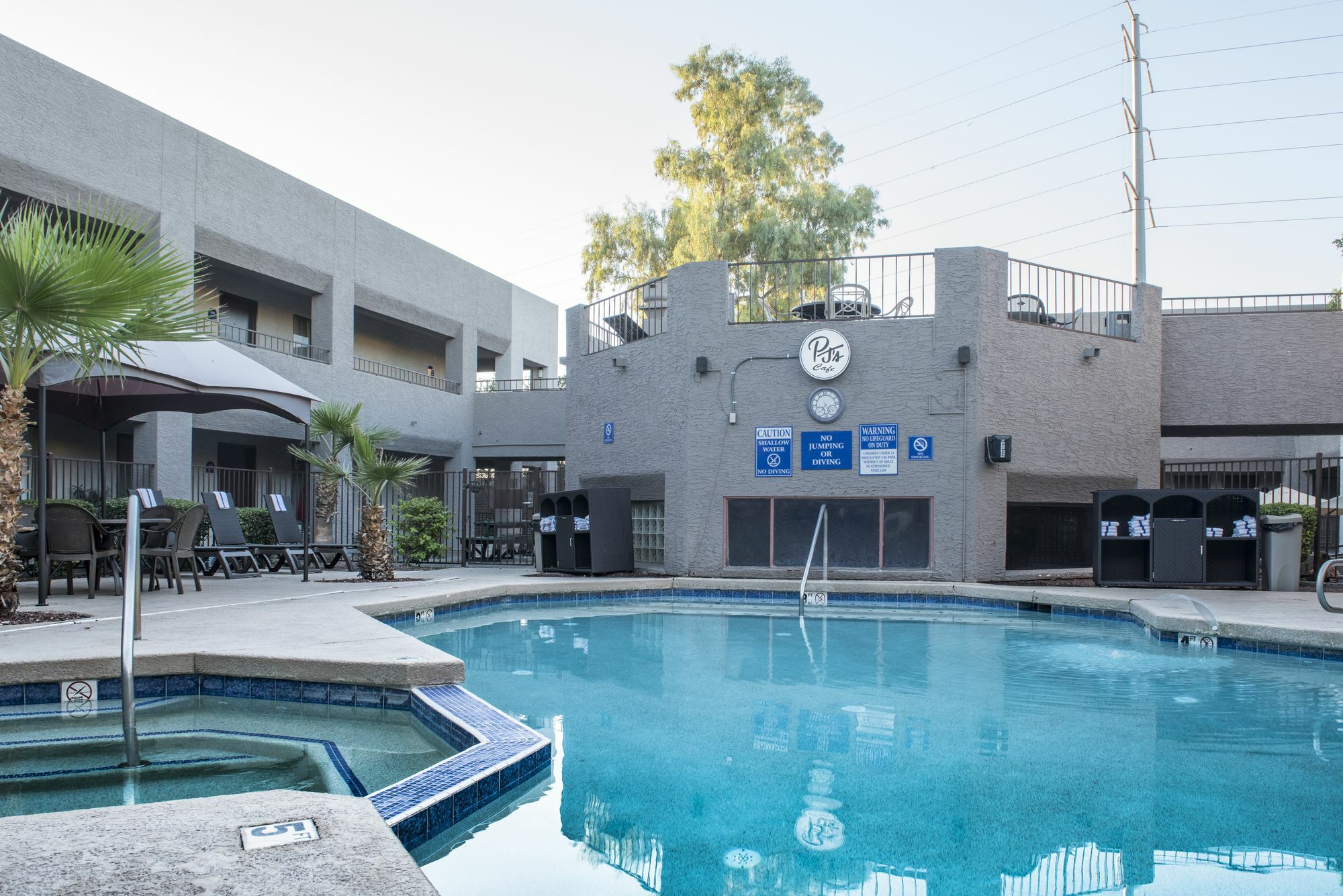 Hotel Tempe/Phoenix Airport Innsuites Hotel & Suites 外观 照片