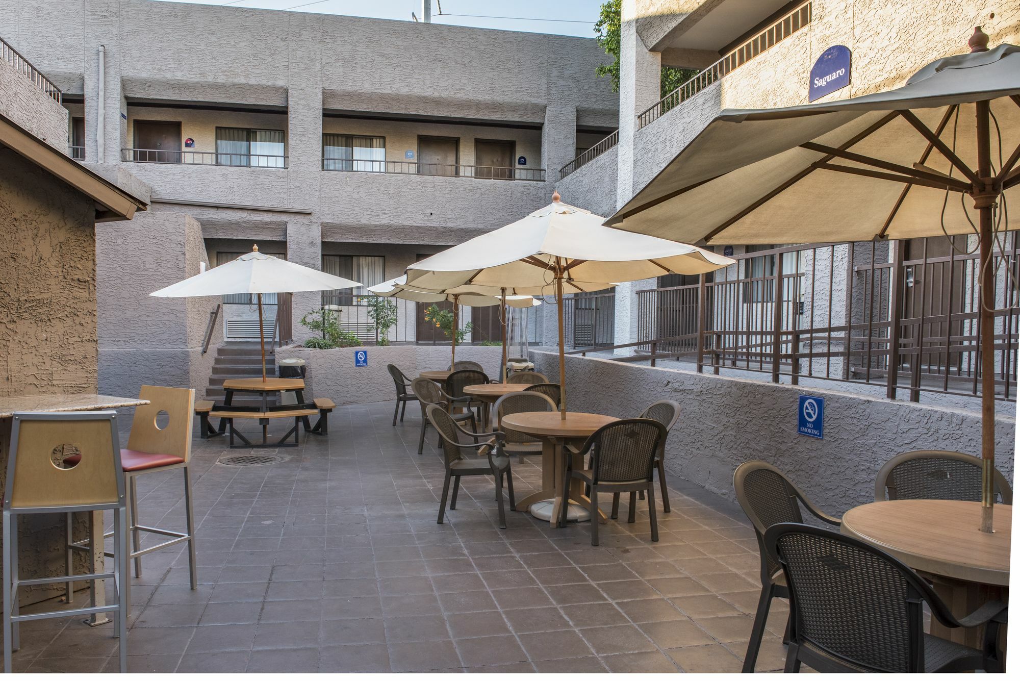Hotel Tempe/Phoenix Airport Innsuites Hotel & Suites 外观 照片